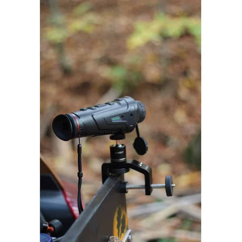 Dualoptik-universelle-Klemme-3