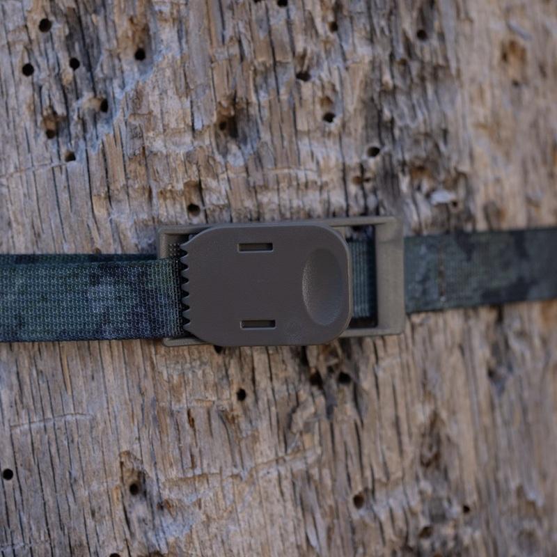 Zeiss-Baumgurt-(2x)-2